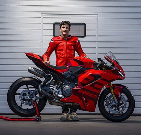 2026-Models Ducati Rollovers Panigale-V2-MM93-Rollover